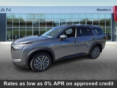 New 2025 Nissan Pathfinder SL