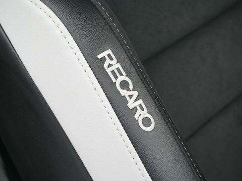 Certified 2022 Ford Mustang Shelby GT500 w/ Technology Package image 51