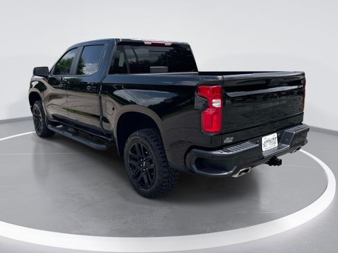 Used 2024 Chevrolet Silverado 1500 LT Trail Boss w/ Convenience Package II AWD/4WD image 6