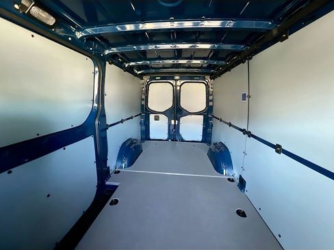 New 2025 Mercedes-Benz Sprinter 2500 image 22