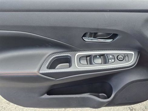 New 2025 Nissan Versa SR w/ Trunk Package image 19