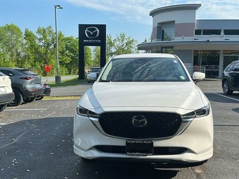 Certified 2025 MAZDA CX-5 AWD 2.5 S w/ Preferred Package image 3