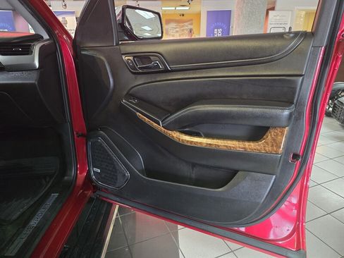 Used 2015 Chevrolet Suburban LTZ image 14