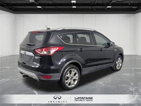 Used 2016 Ford Escape Titanium image 5