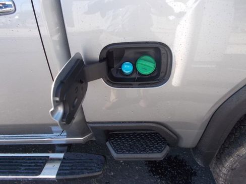 New 2026 GMC Sierra 2500 Denali w/ Denali Reserve Package image 11