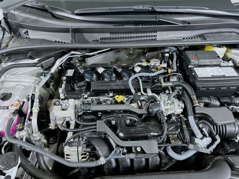 Used 2026 Toyota Corolla LE FWD image 32