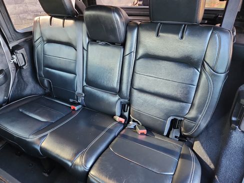 Used 2022 Jeep Wrangler Unlimited Sahara w/ Cold Weather Group image 25