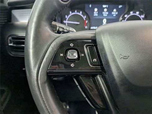 Used 2020 Lincoln Corsair FWD w/ Premium Package image 17