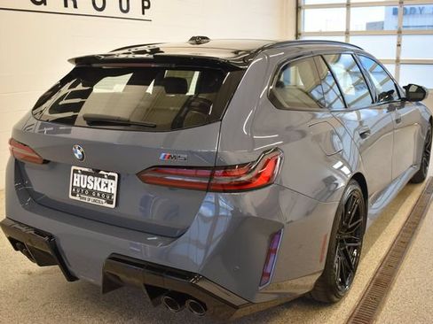 New 2027 BMW M5 Touring AWD/4WD image 4