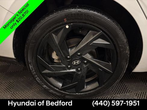 Certified 2026 Hyundai Elantra Sport w/ Cargo Package FWD image 20