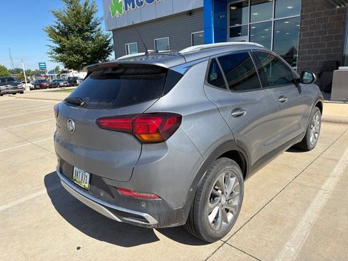 Used 2021 Buick Encore GX Essence w/ Advanced Technology Package AWD/4WD image 5