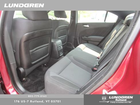 Used 2017 Dodge Charger SXT w/ Driver Confidence Group AWD/4WD image 23