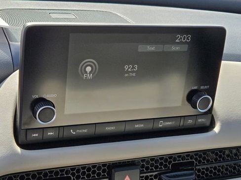 Used 2023 Honda HR-V LX image 18