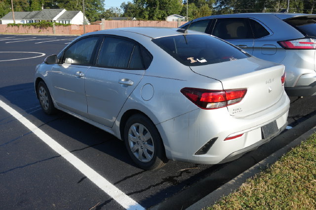 Used 2023 Kia Rio LX FWD image 13