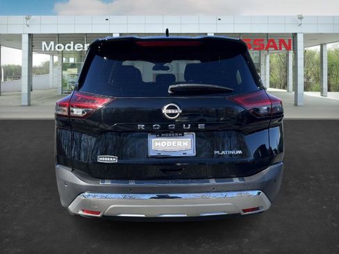 Certified 2023 Nissan Rogue Platinum w/ Platinum Premium Package image 4