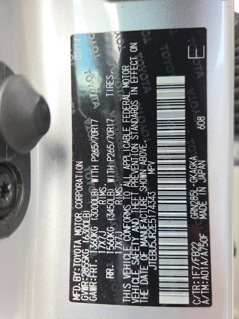 Used 2014 Toyota 4Runner SR5 AWD/4WD image 16