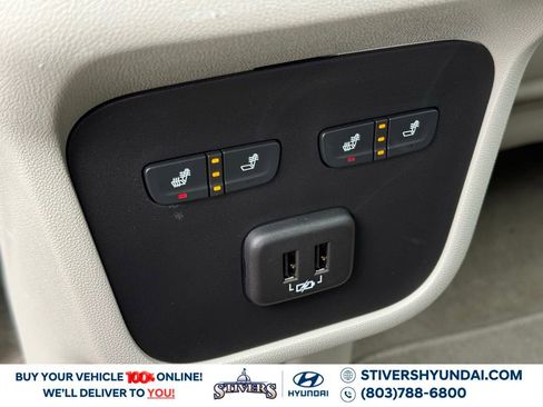 Used 2024 GMC Terrain Denali w/ Denali Premium Package AWD/4WD image 28