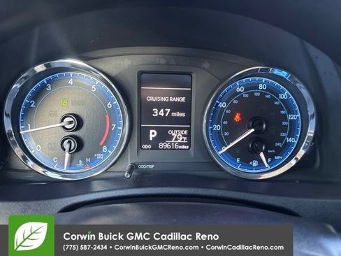Used 2018 Toyota Corolla LE FWD image 21