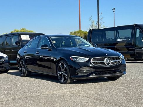 Used 2022 Mercedes-Benz C 300 Sedan image 5