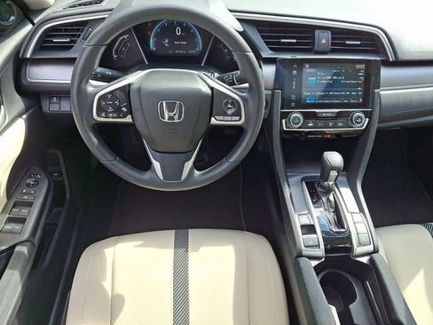 Certified 2017 Honda Civic EX image 12