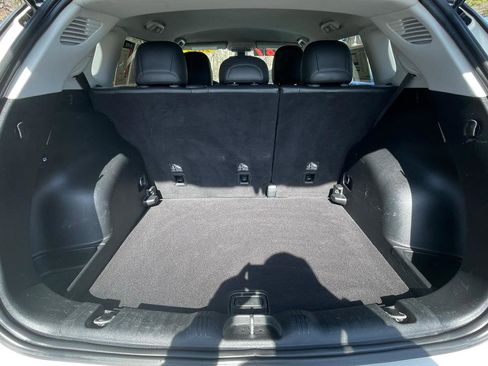 Used 2017 Jeep Compass Latitude w/ Popular Equipment Group image 23