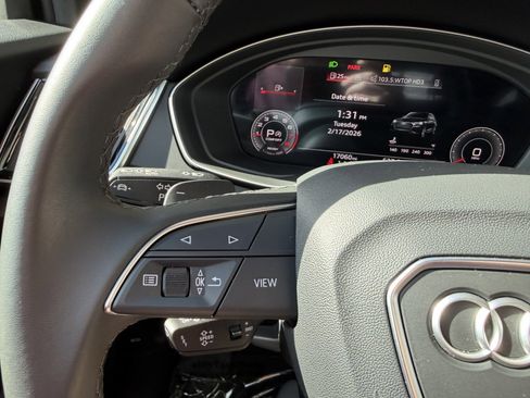 Used 2023 Audi Q5 2.0T Premium Plus w/ Premium Plus Package image 28