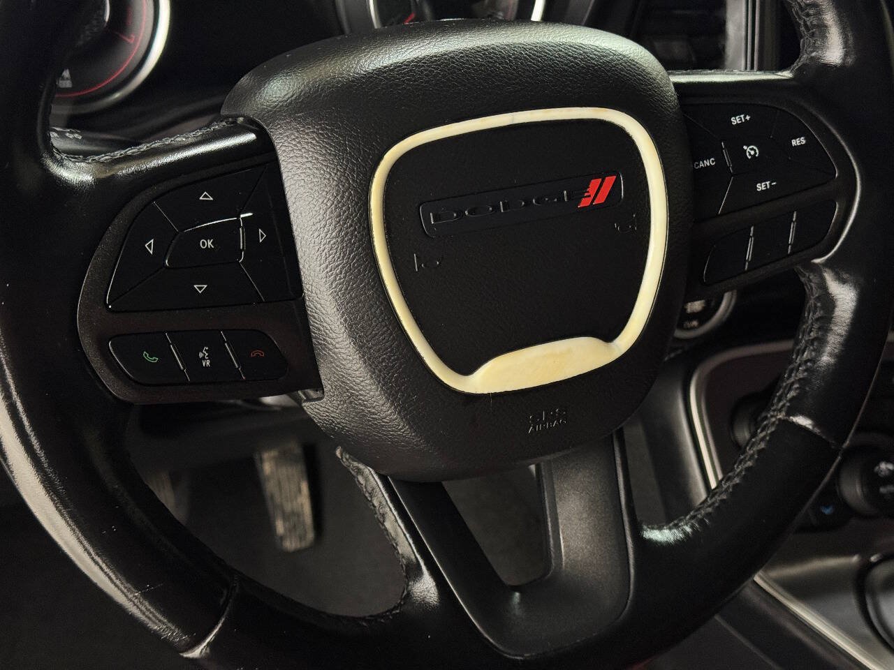 Used 2021 Dodge Challenger SXT RWD image 42