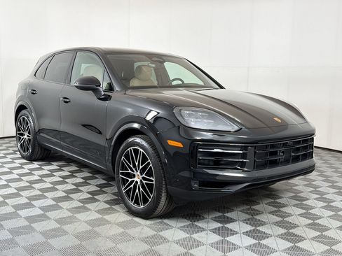 New 2026 Porsche Cayenne AWD/4WD image 8