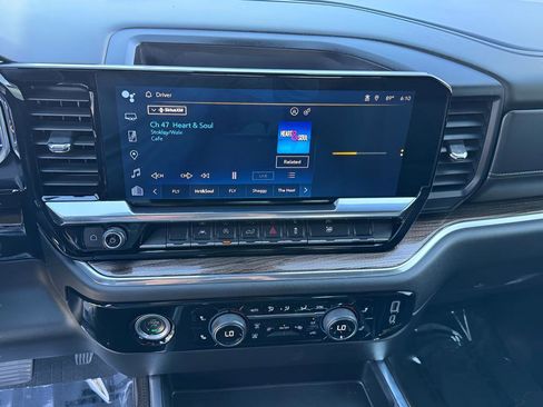 Used 2023 Chevrolet Silverado 1500 RST w/ LPO, Dark Essentials Package AWD/4WD image 15