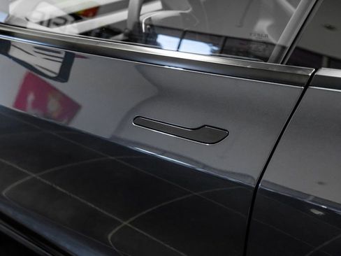 Used 2025 Tesla Model 3 Long Range image 44