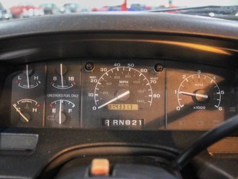 Used 1994 Ford Bronco XLT image 11