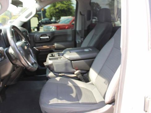 Used 2022 Chevrolet Silverado 2500 LT w/ Convenience Package AWD/4WD image 18