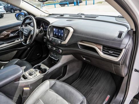 Used 2019 GMC Terrain Denali w/ Advanced Safety Package image 18