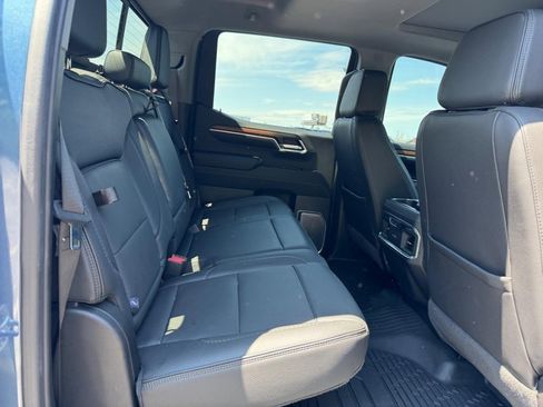 Used 2025 GMC Sierra 1500 Denali AWD/4WD image 11