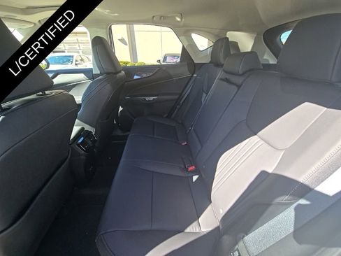 Used 2023 Lexus NX 350 350 Premium image 18
