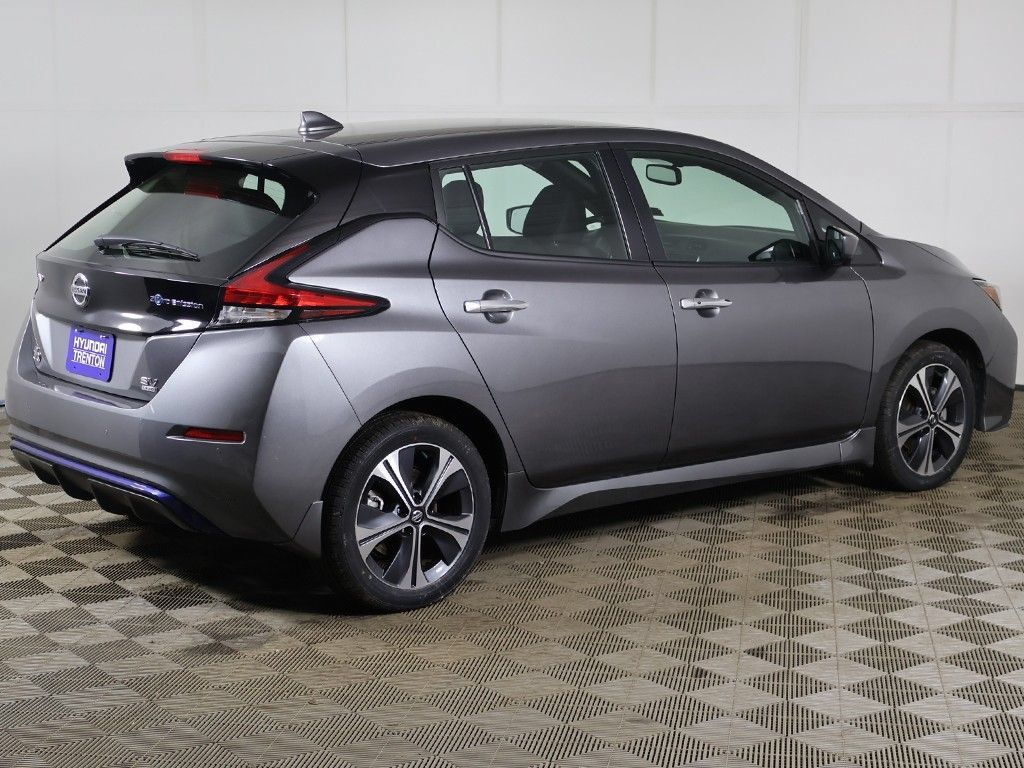 Used 2022 Nissan Leaf SV Plus FWD image 11