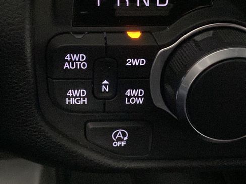 Used 2025 RAM 1500 Big Horn AWD/4WD image 29