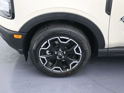 New 2025 Ford Bronco Sport Outer Banks w/ Outer Banks Tech Package+ AWD/4WD image 10