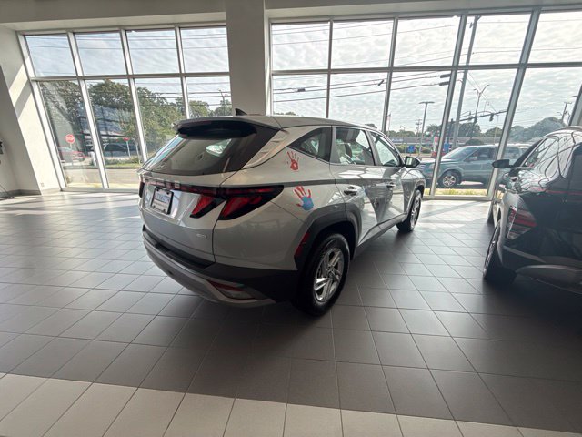 New 2026 Hyundai Tucson SE AWD/4WD image 7