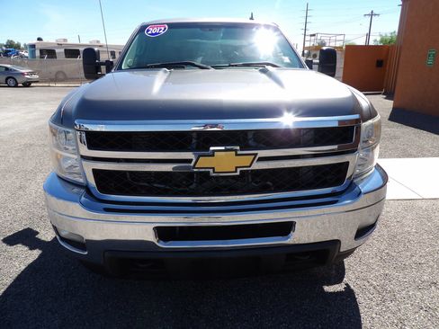 Used 2012 Chevrolet Silverado 2500 LT w/ Interior Plus Package AWD/4WD image 3
