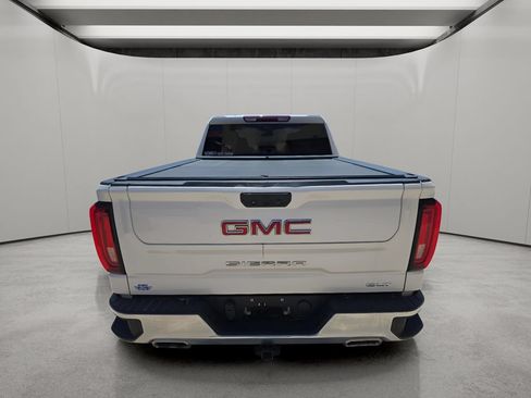 Used 2022 GMC Sierra 1500 SLT w/ SLT Convenience Package AWD/4WD image 4