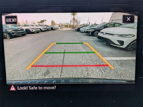 New 2026 Volkswagen Taos SE image 27