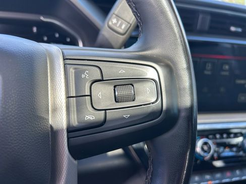 Used 2024 GMC Sierra 3500 Denali w/ Denali Reserve Package AWD/4WD image 19
