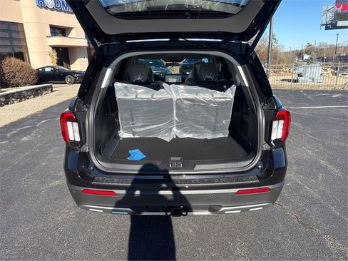 New 2026 Ford Explorer Active w/ Active Comfort Package image 11