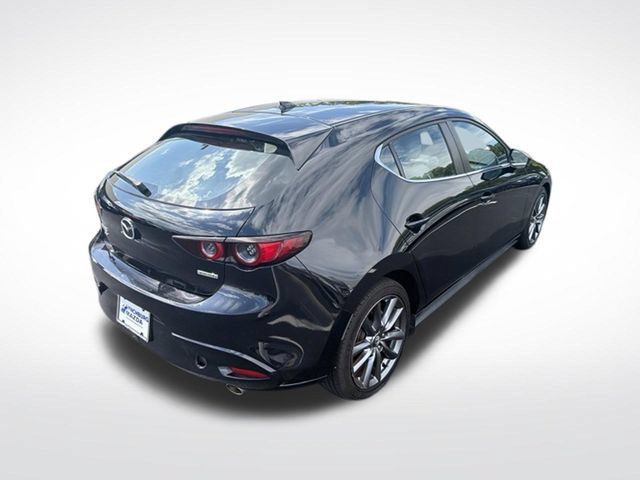 Used 2019 MAZDA MAZDA3 AWD Hatchback w/ Preferred Pkg image 6