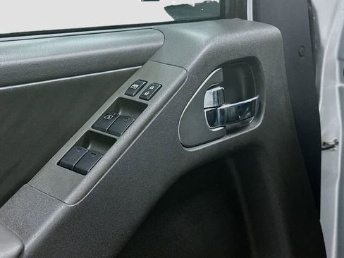 Used 2017 Nissan Frontier PRO-4X w/ Pro-4x Luxury Package image 17