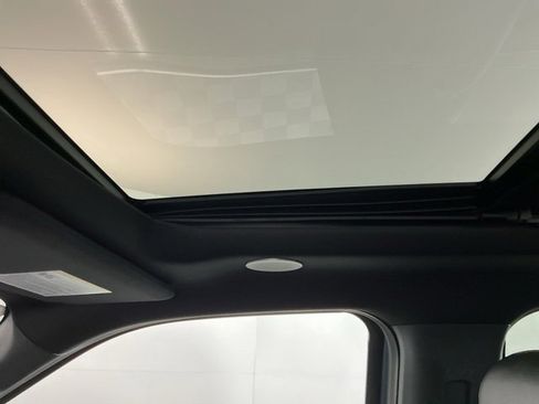 Certified 2023 Ford F150 Platinum w/ Equipment Group 701A High image 25