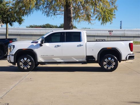 Used 2024 GMC Sierra 2500 Denali w/ Denali Reserve Package image 4