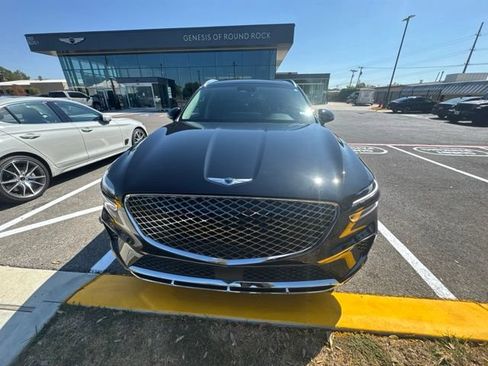 Used 2022 Genesis GV70 2.5T AWD/4WD image 7
