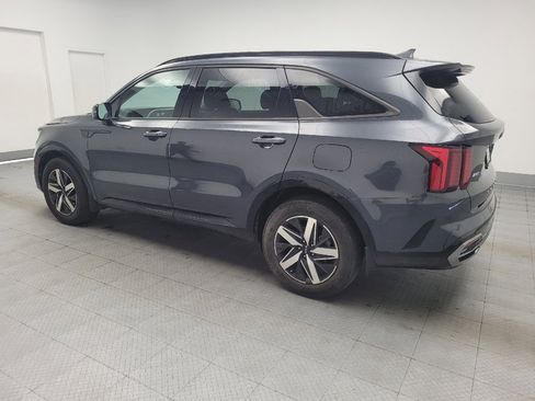 Used 2023 Kia Sorento S w/ Panoramic Sunroof Package FWD image 3